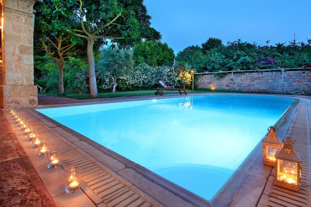 Vouliagmeni Villa Атина Екстериор снимка