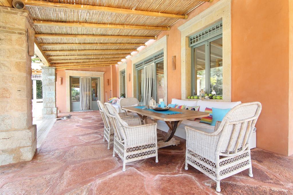 Vouliagmeni Villa Атина Екстериор снимка